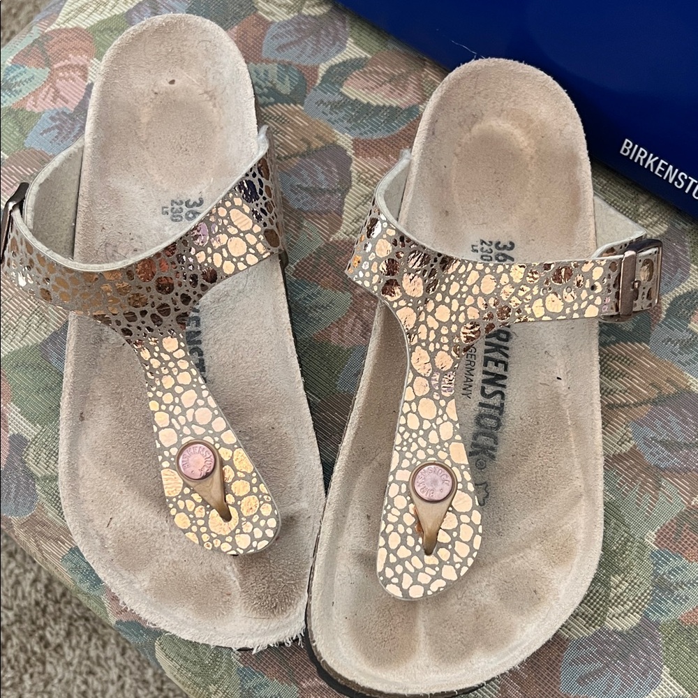Birkenstock rose gold  Patterned Sandals
